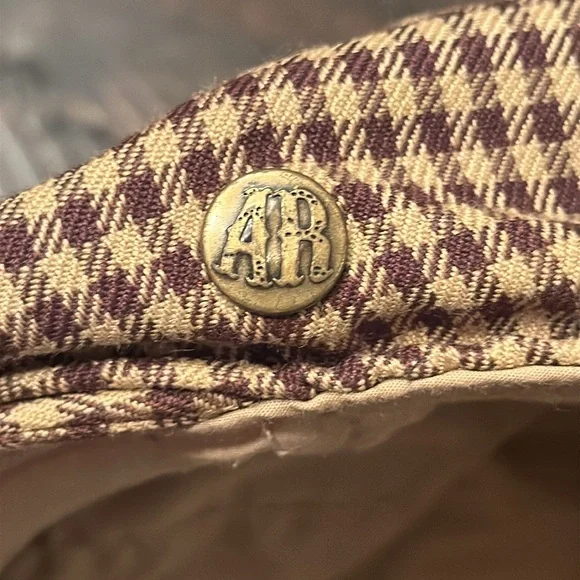 American Rag hat. - Picture 8 of 11